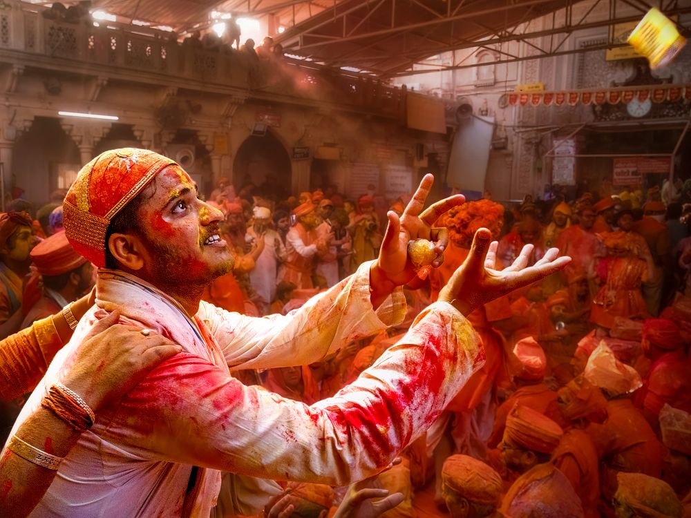 Laddu Holi - Barsana UP India