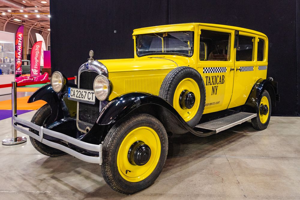 Фотография автора Елена Караилиева