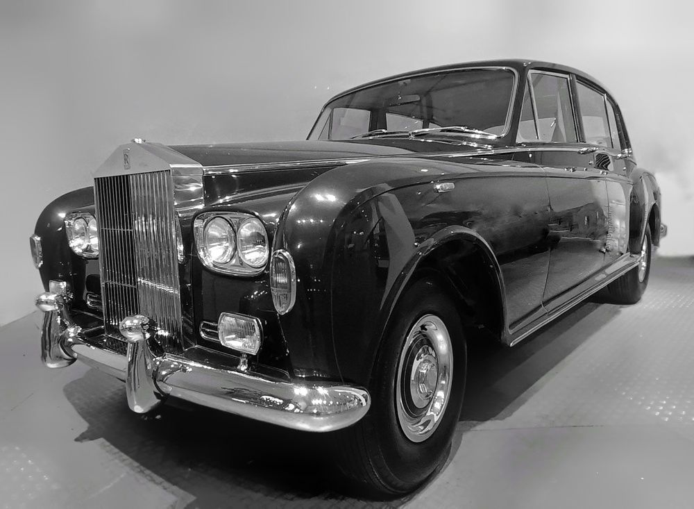 Photograph by Sina Saadati