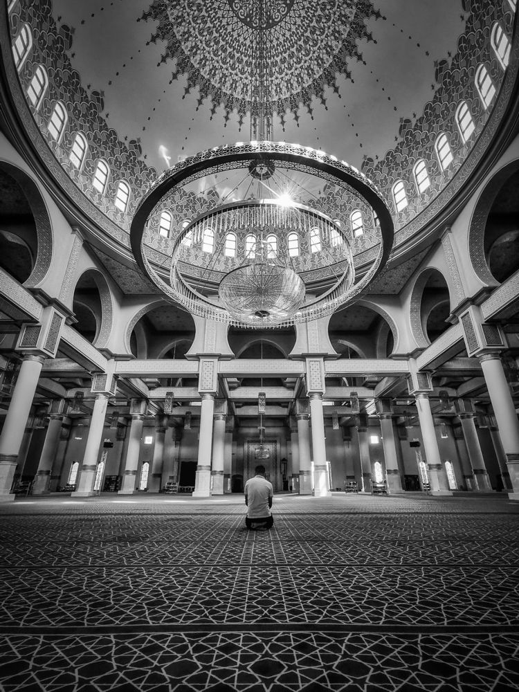 Photograph by Fehd Ghammit