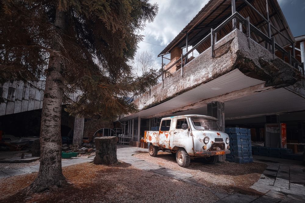 Photograph by Ivan Sazykin