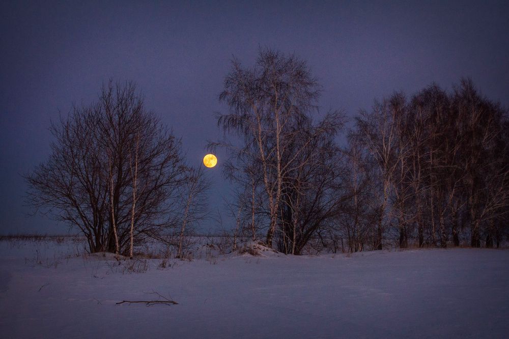 Зимнее полнолуние.