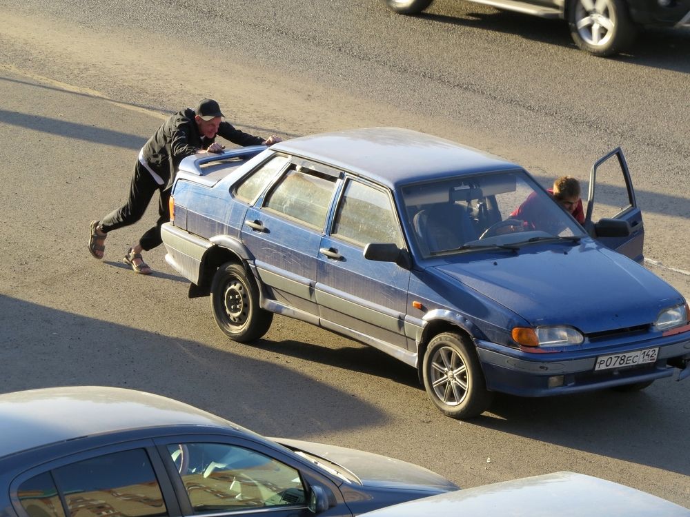 Папа купил автомобиль...