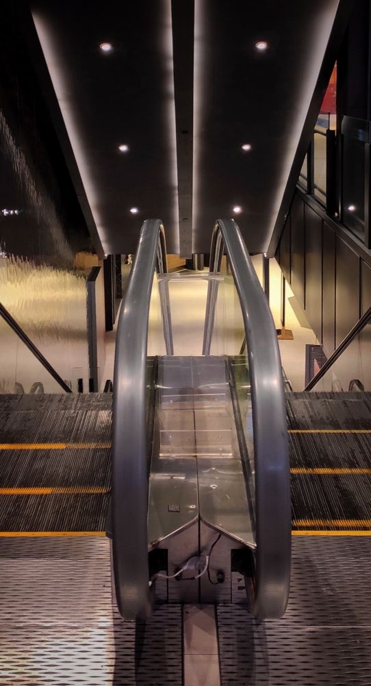 Photograph by  Oscar Simon Wiryahanjaya