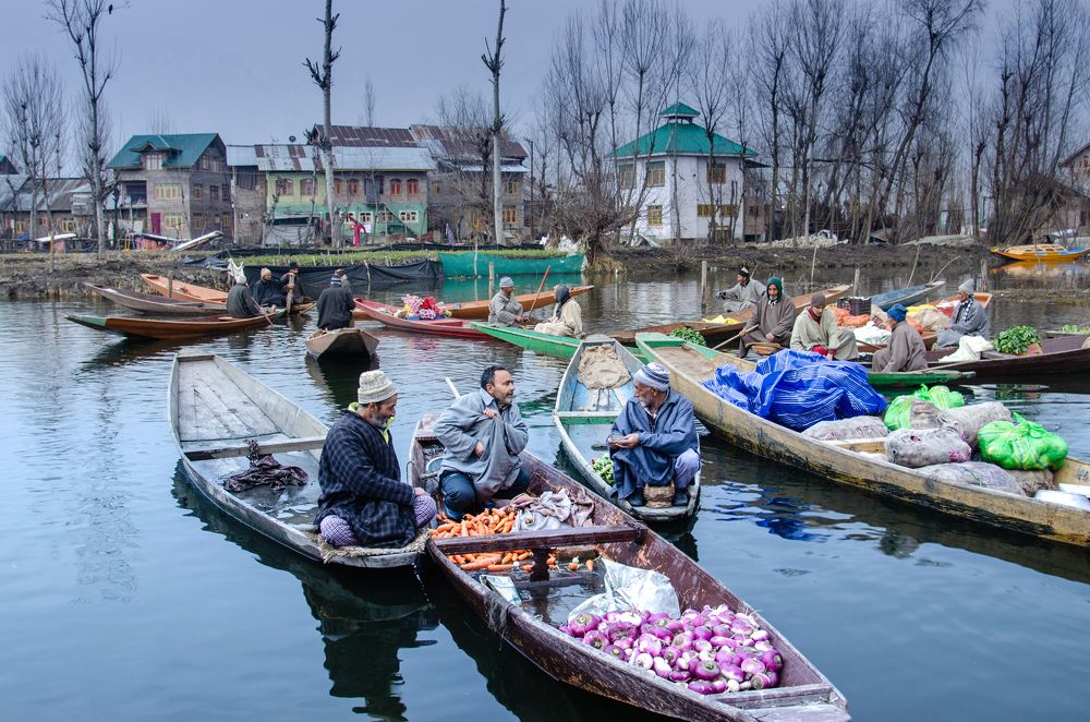 Floating Vegtable market at Dal Lake, Srinagar