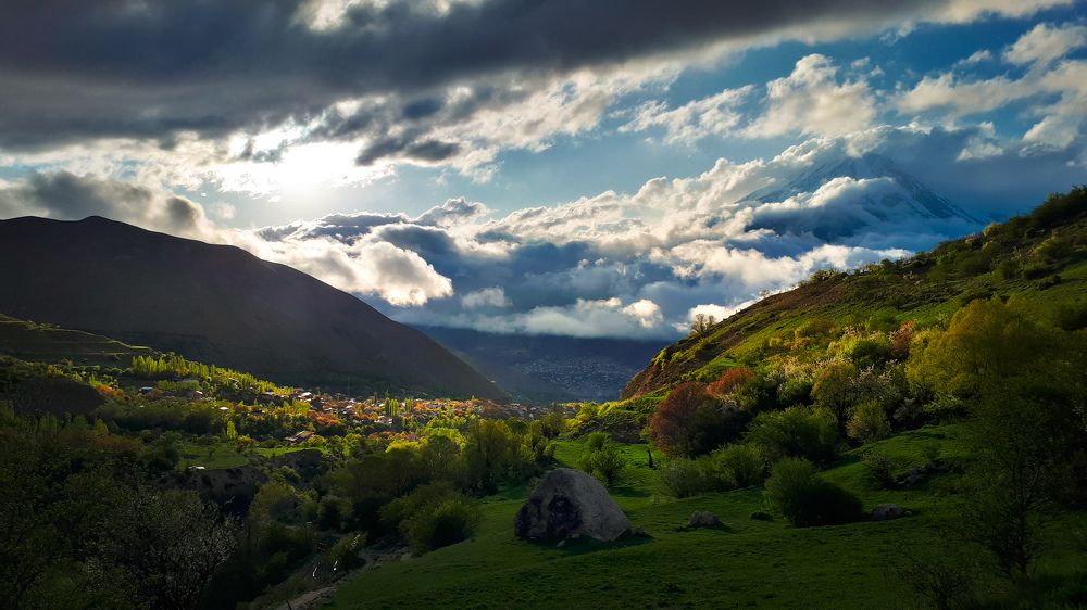 Photograph by Farshad Yazdankhah