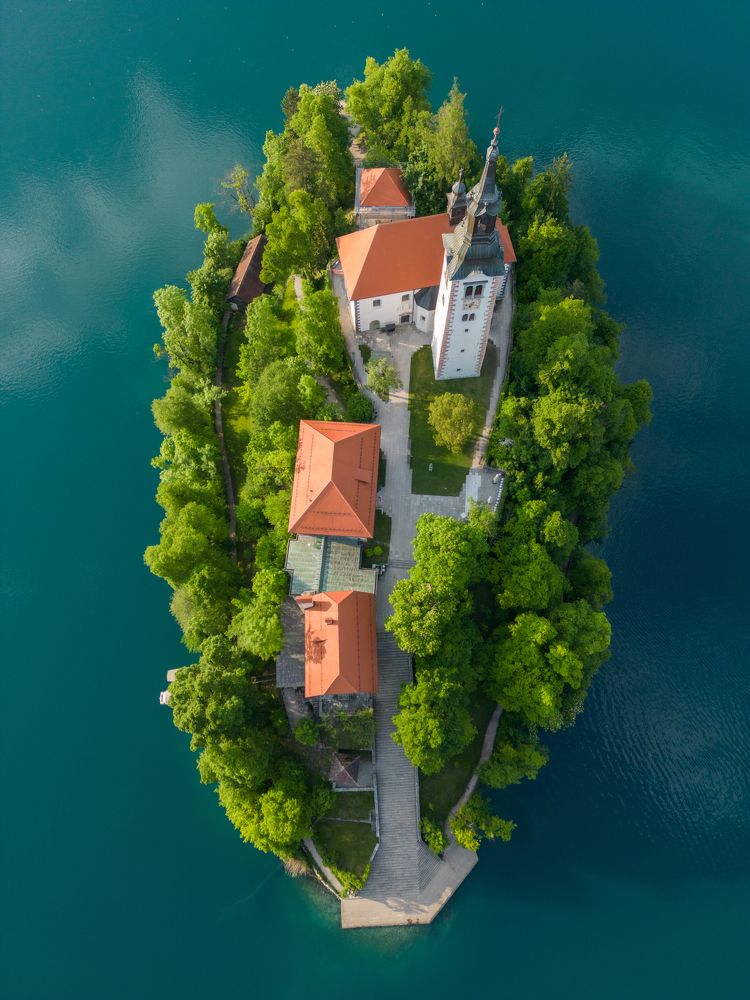 Photograph by Fahrudin Seferagić