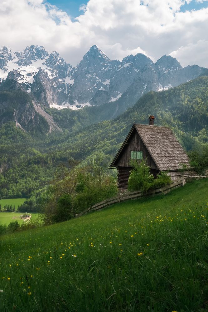 Photograph by Fahrudin Seferagić