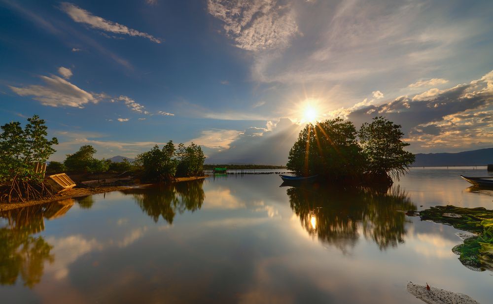 Photograph by MINH LONG