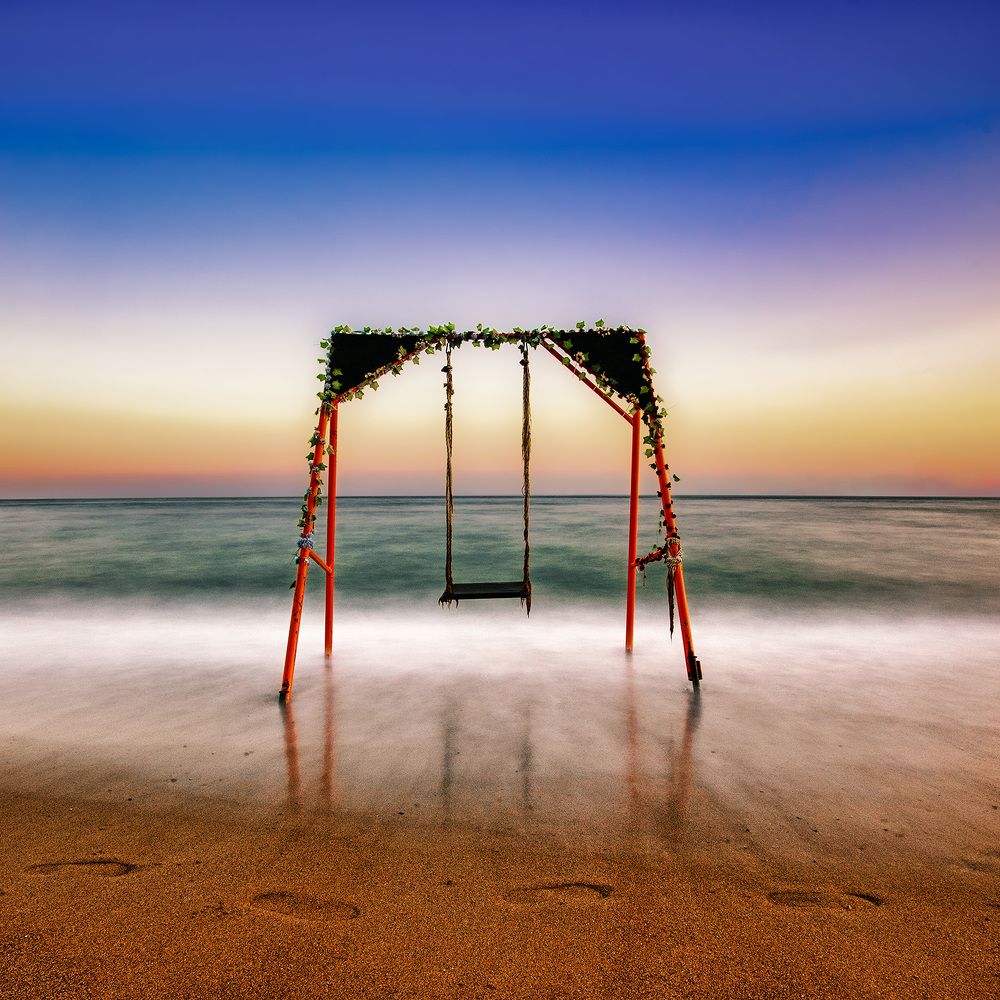 Beach Swing