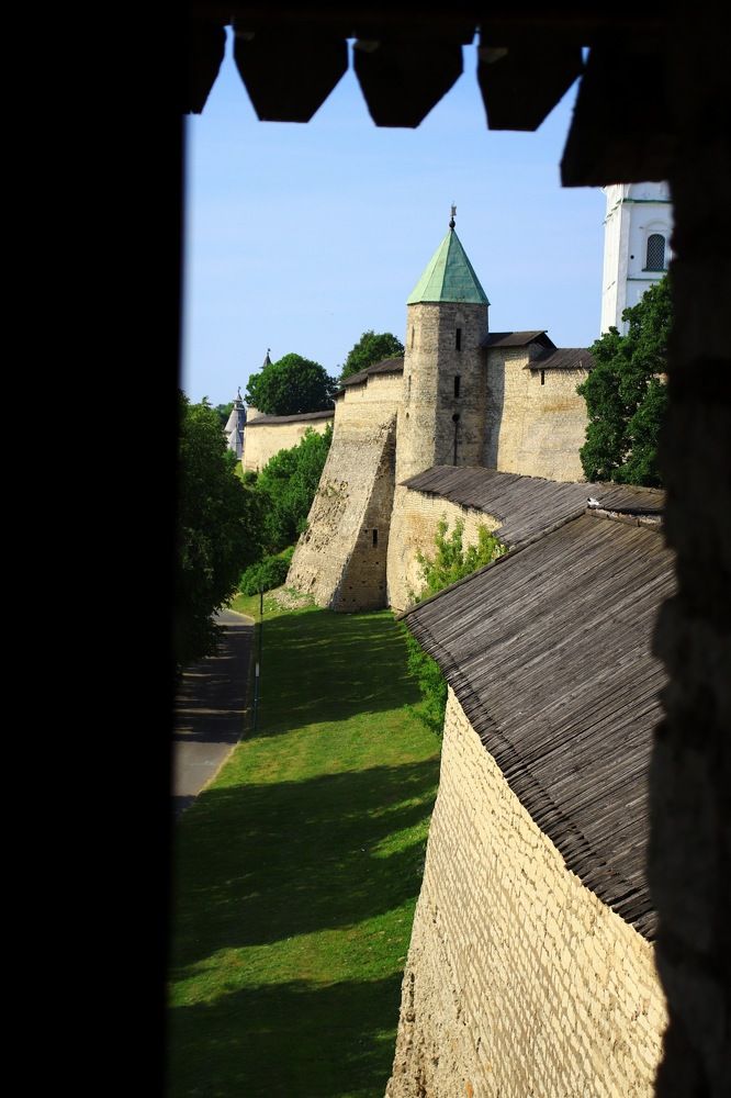 Photograph by Nadin Gaaze