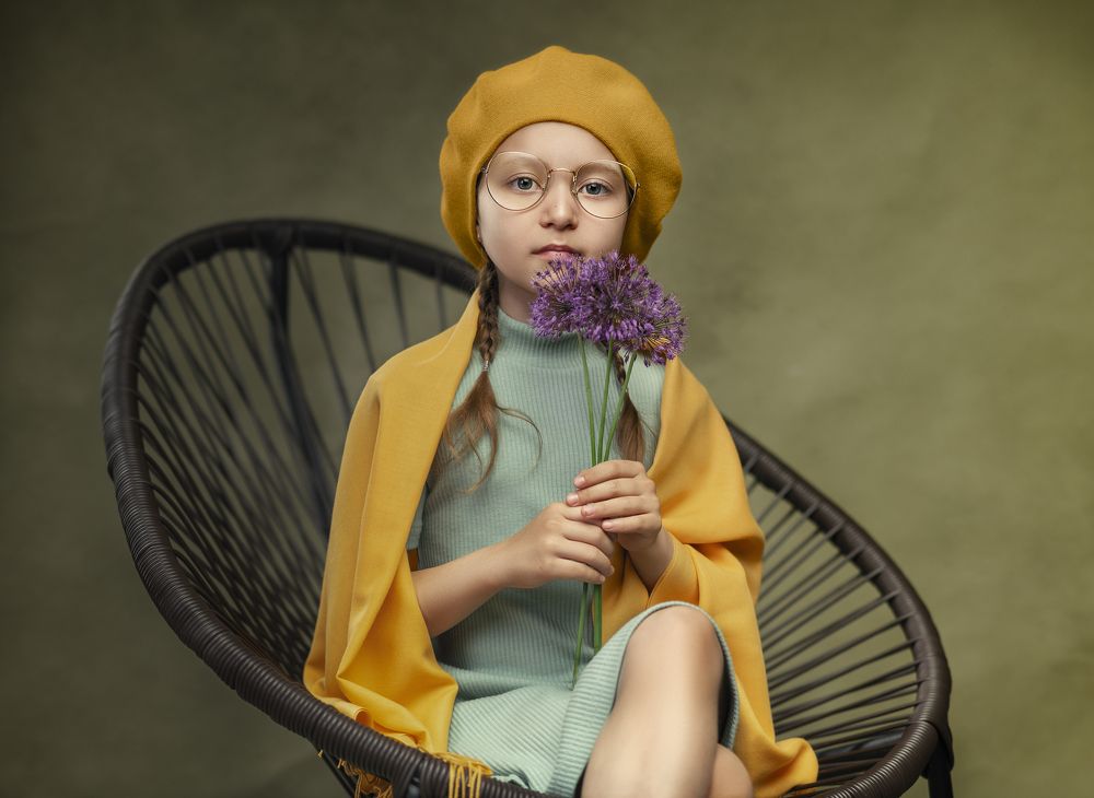​A Moment in Mint and Mustard