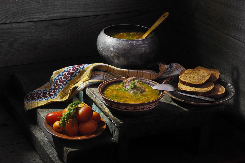 Суп с копчёной курицей.