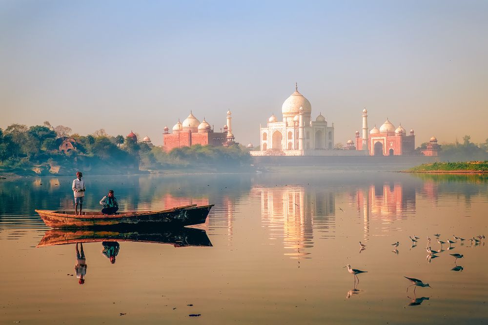 The Taj with reflection
