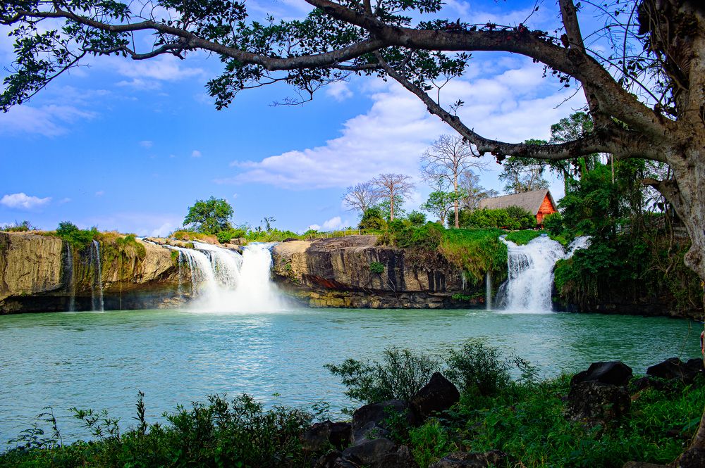 Photograph by PHƯƠNG NGUYỄN THÀNH