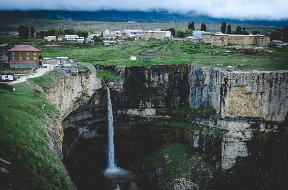 Водопад Тобот
