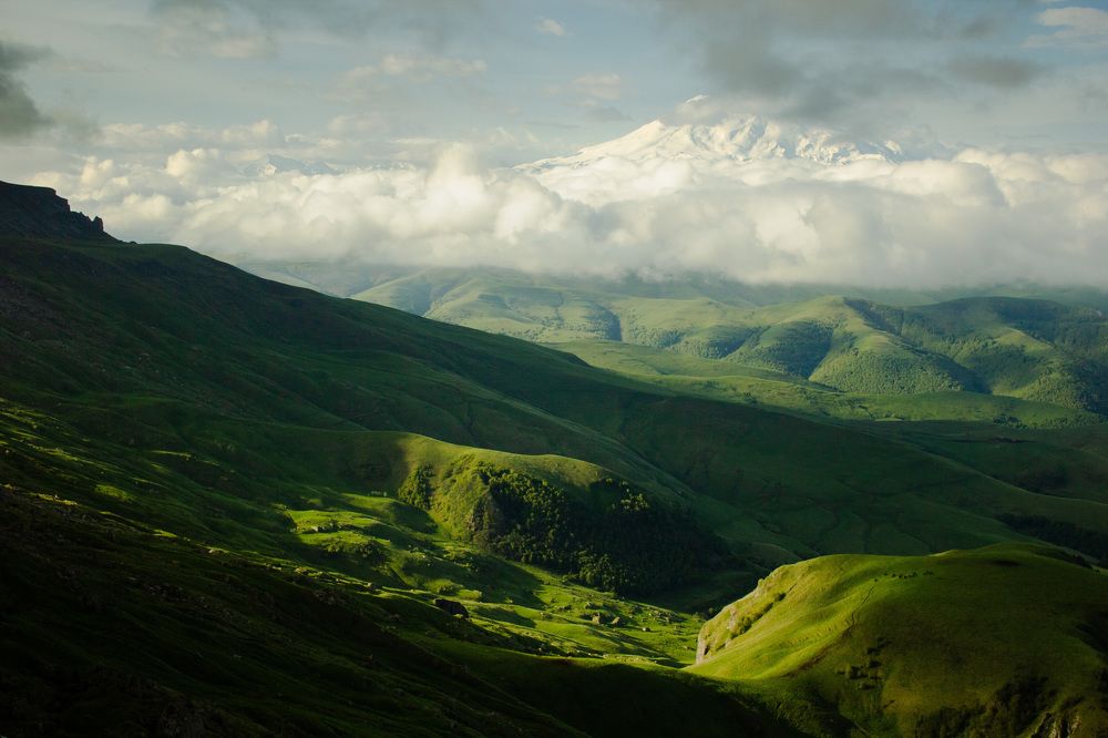 Рассвет на плато Бермамыт