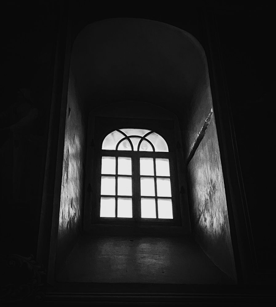 Photograph by Anastasia Ulitko