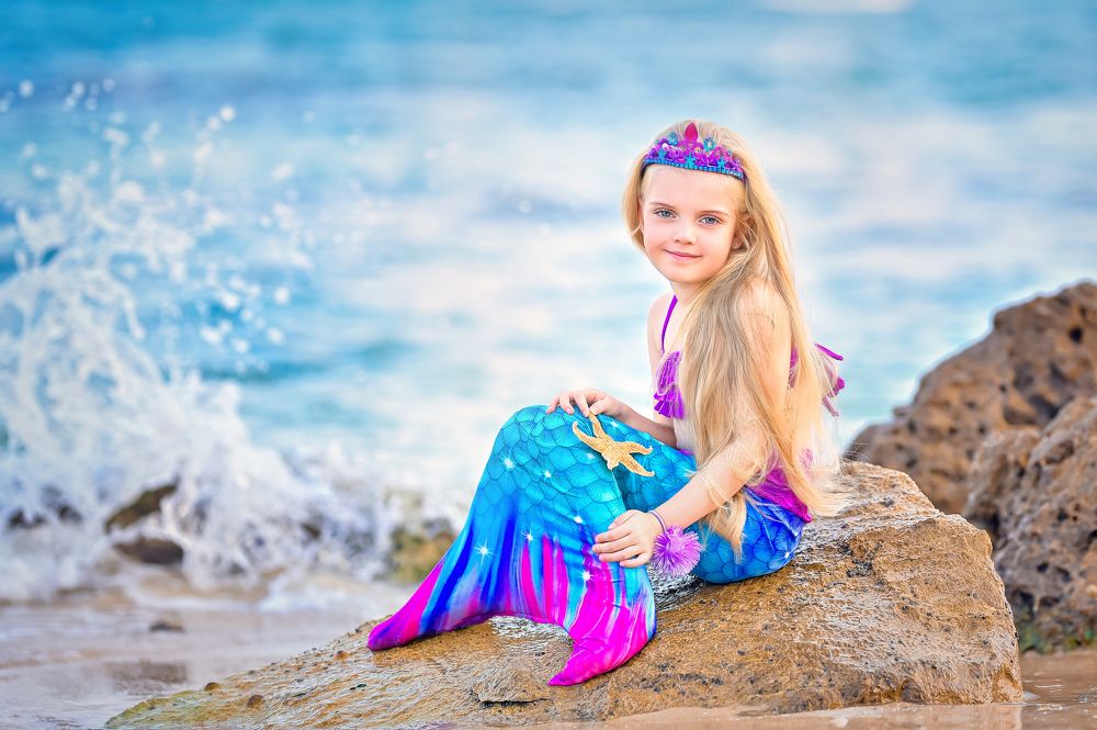 Photograph by Elena Bebesh