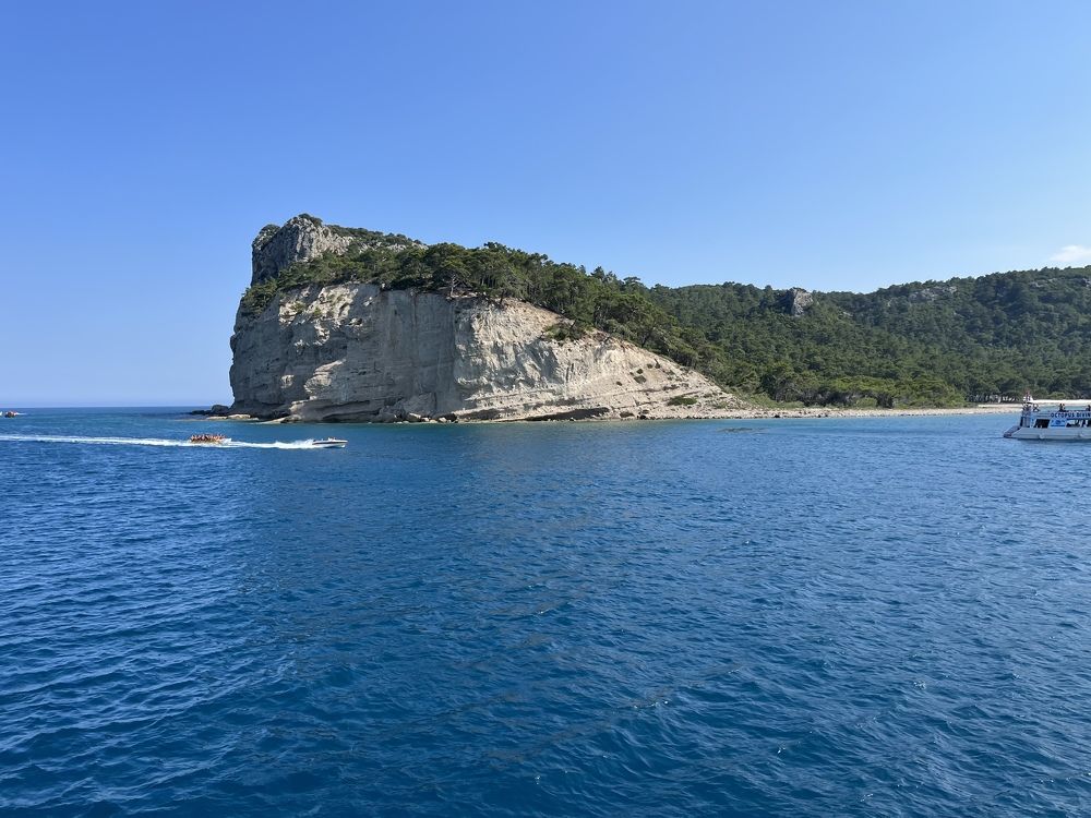 Photograph by Sergey Kashnikov