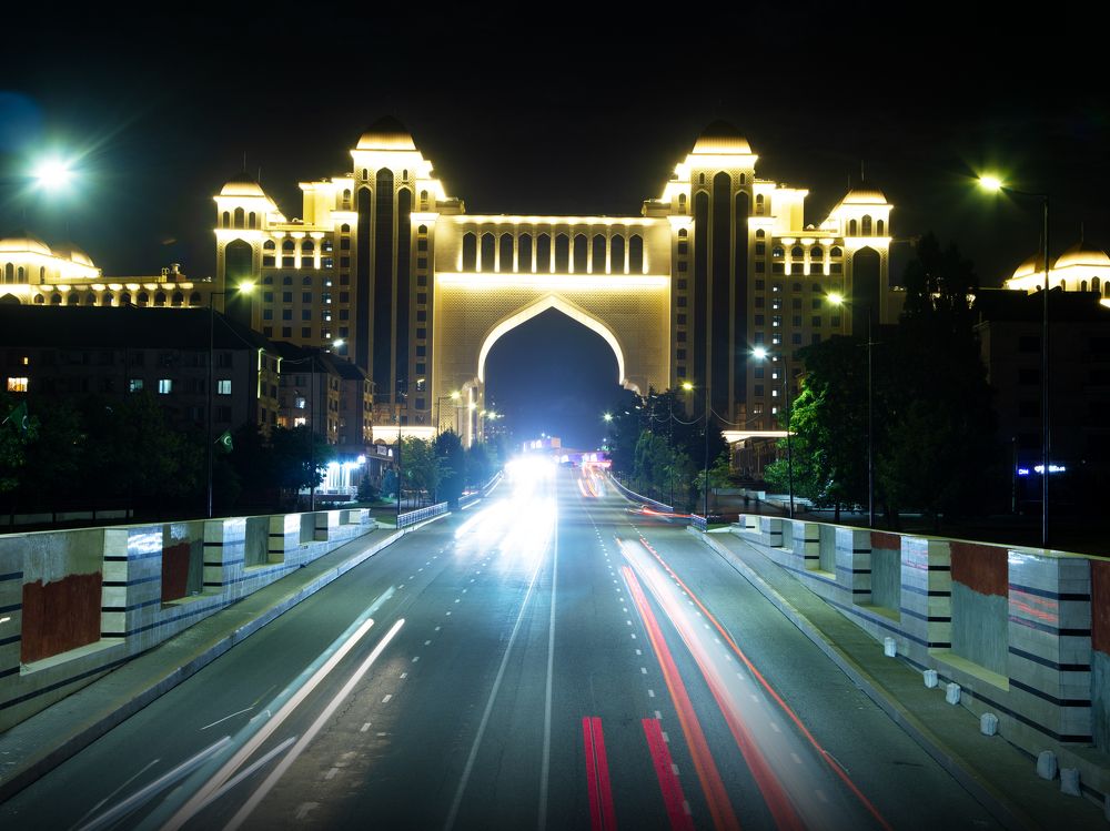 Photograph by Anton Barabanov