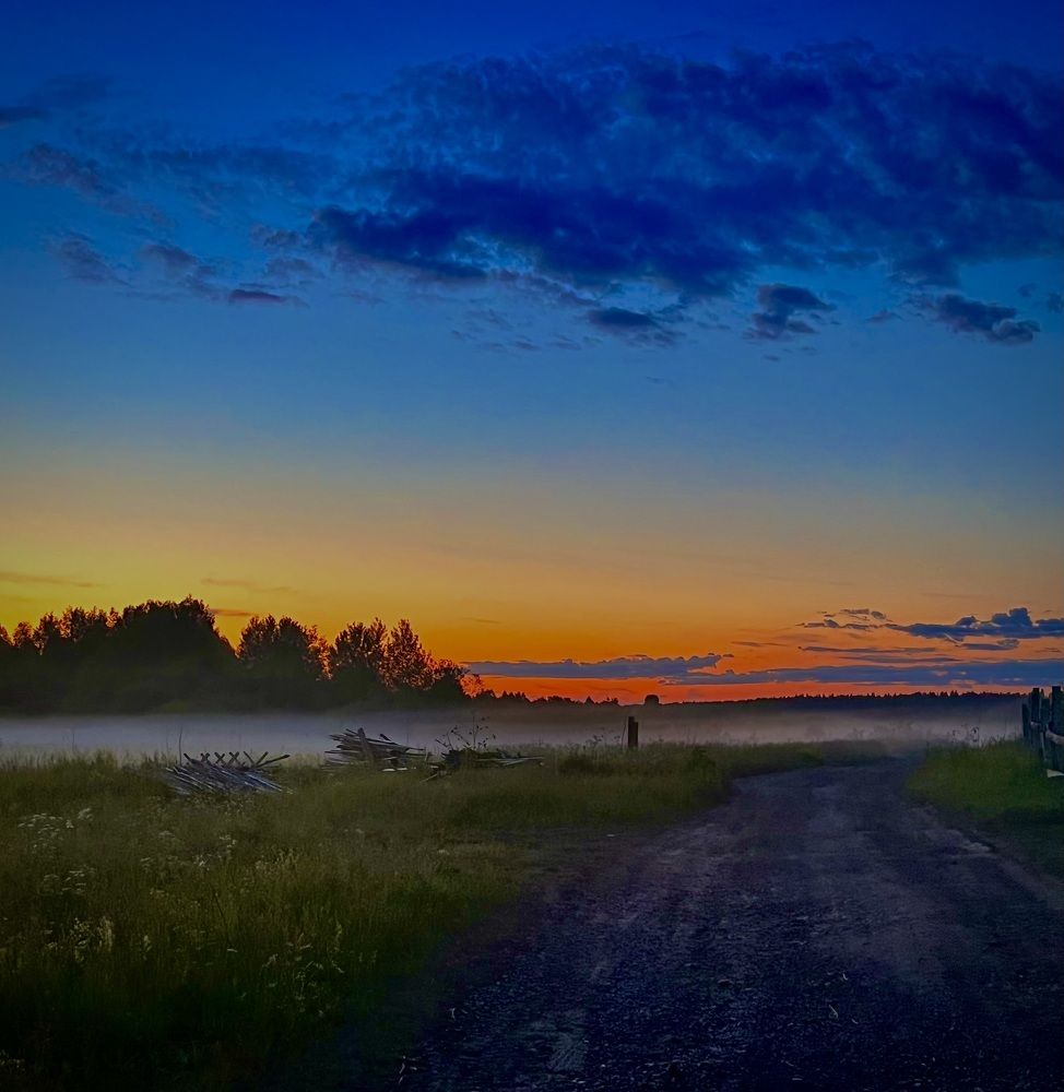 Лови моменты-закат в деревне