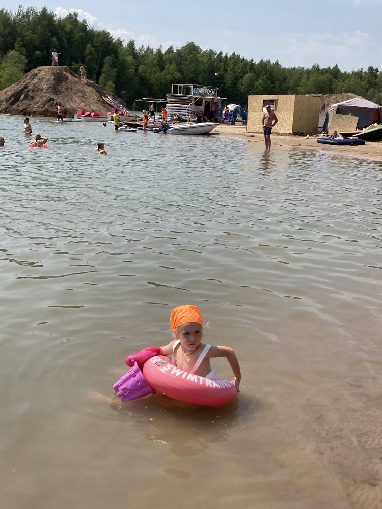 Тёплый денек.