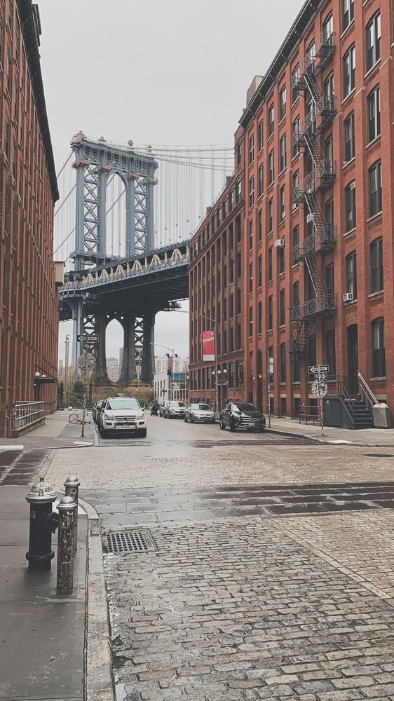 Photograph by Yuliya Trints