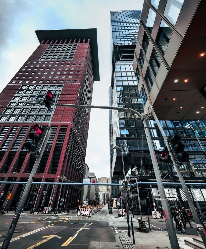 Фотография автора Laura Skwarek