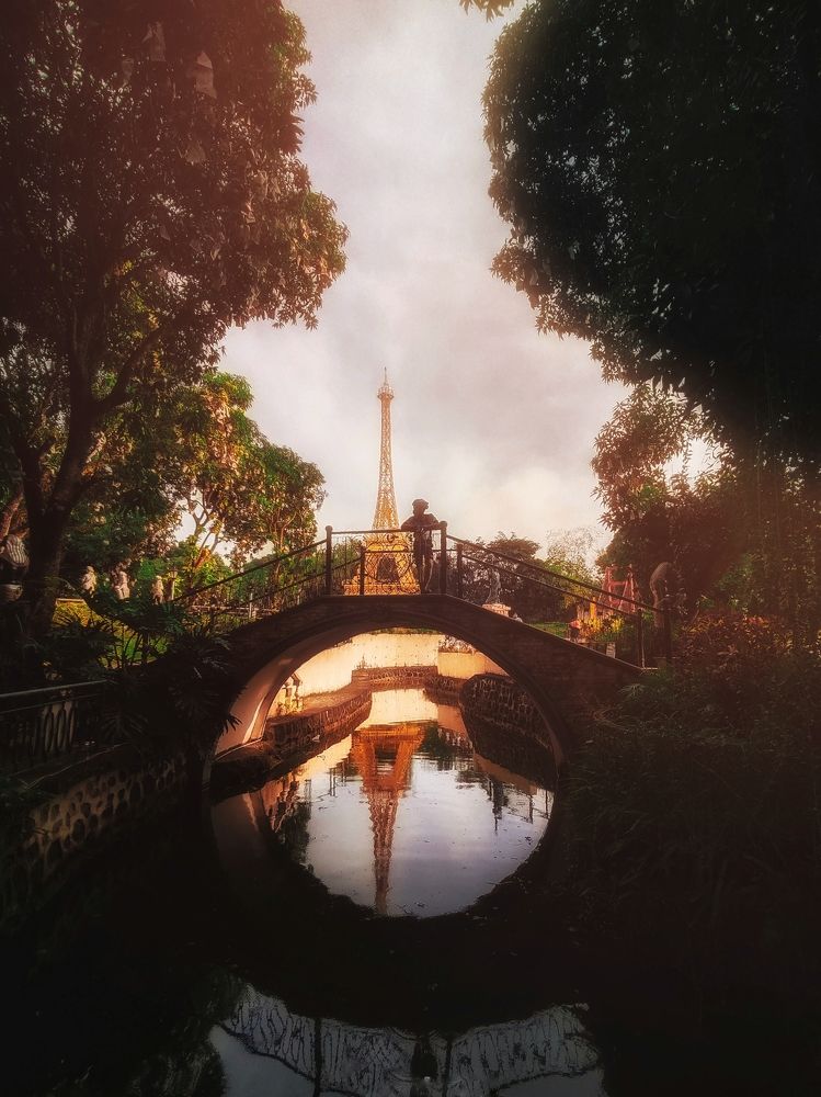 A head full of dreams