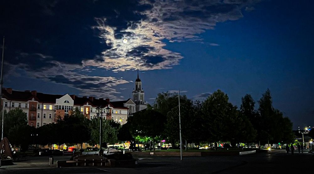 Photograph by Maxim Komissarov