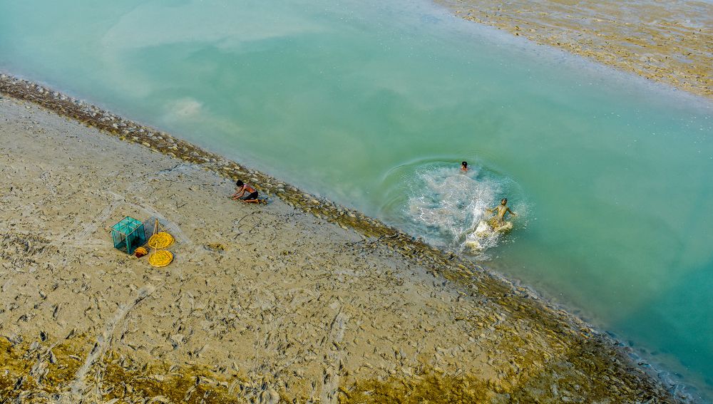 Photograph by Debanjan Das