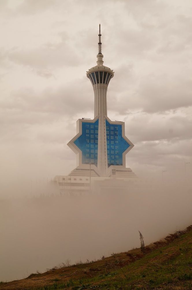 Photograph by Oleg Guchgeldiev