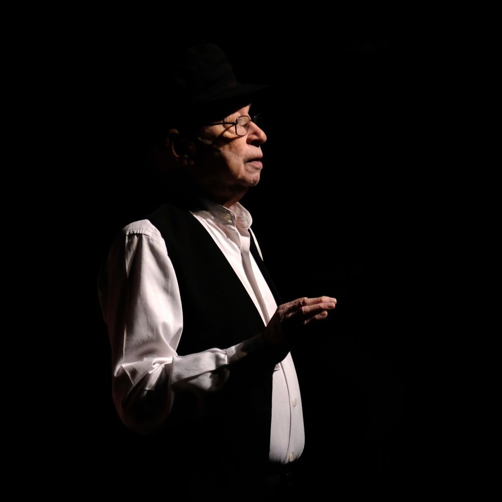 Photograph by Mike Sappojnikoff