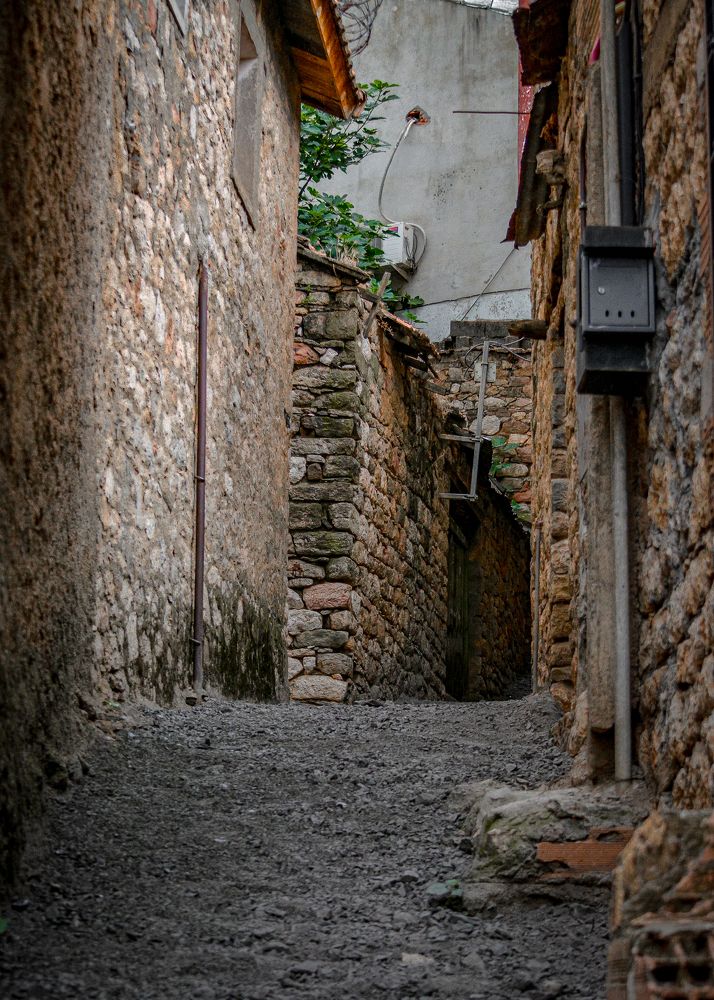 Narrow streets