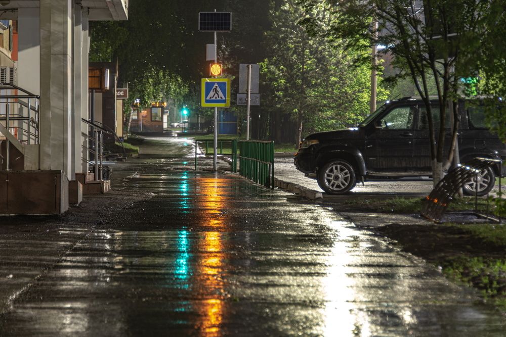 Мокрый асфальт