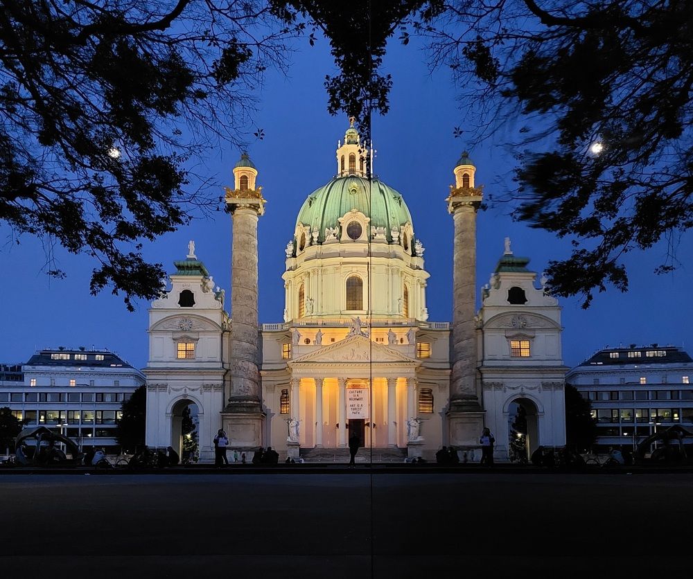 Charles Church, Vienna