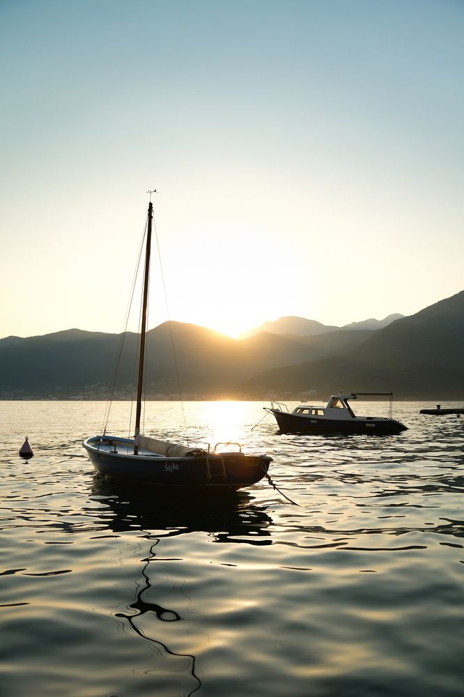 Photograph by Vladimir Vishnevski