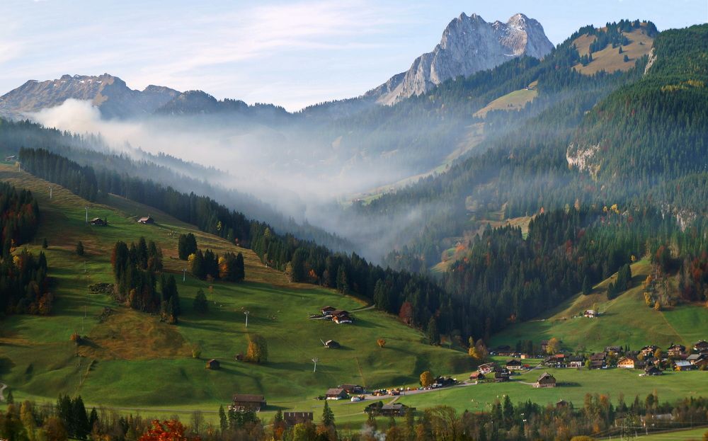 Швейцария. Туман в горах.