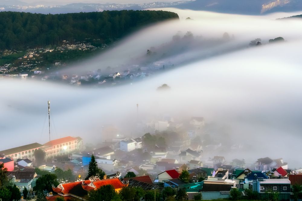 Photograph by Lê Huy Anh