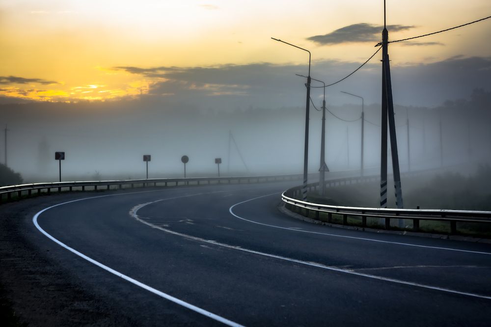 Туманная дорога