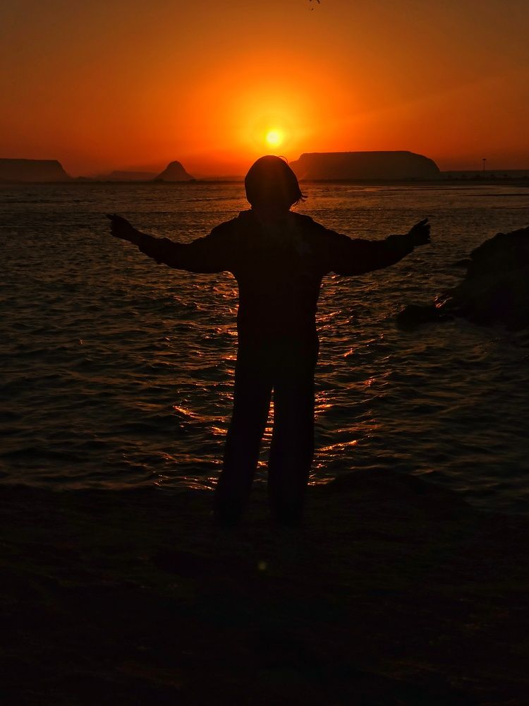 Photograph by Amirabas