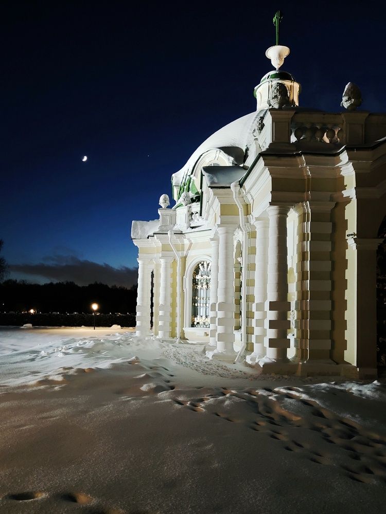 Photograph by Marina Green