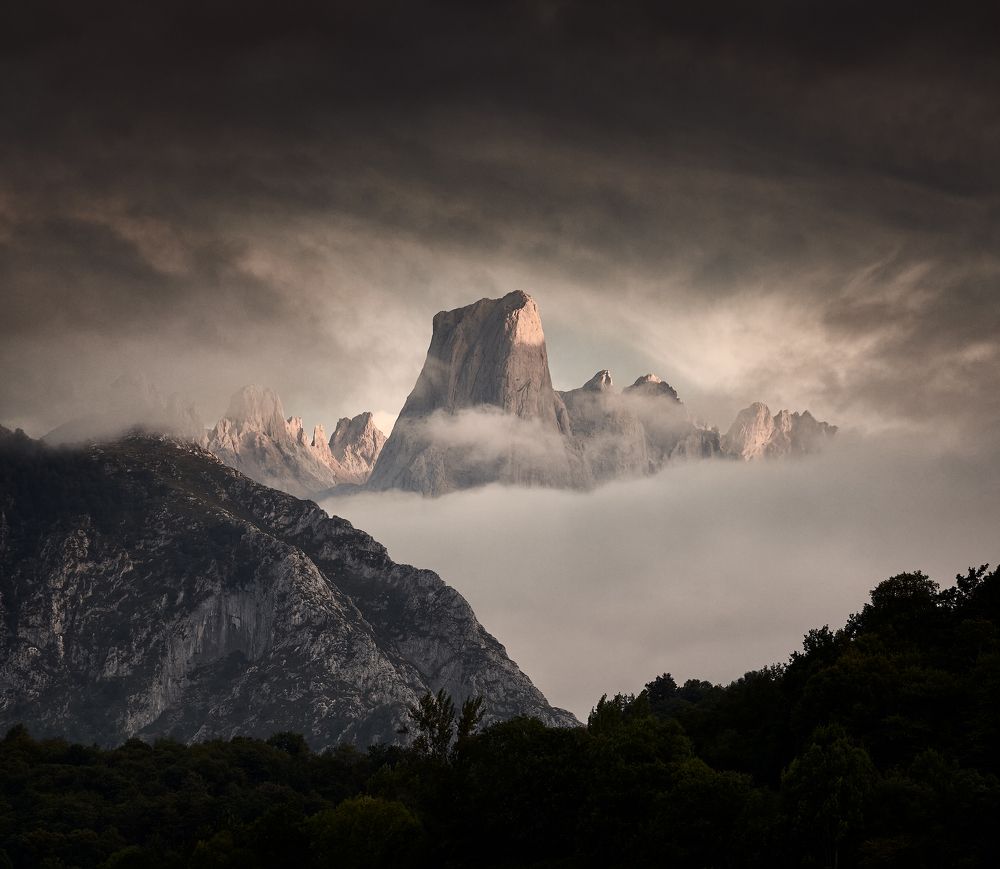 Photograph by Oscar Lata