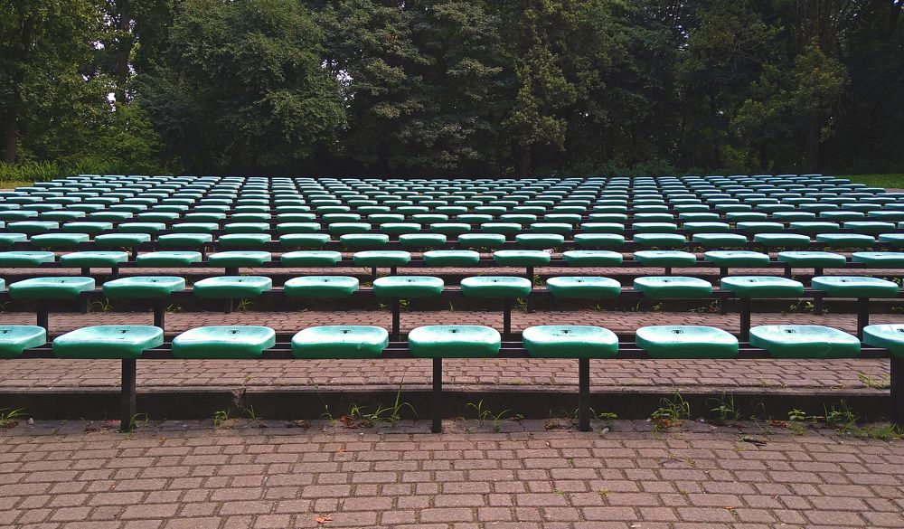 Photograph by Anton Leonchikov