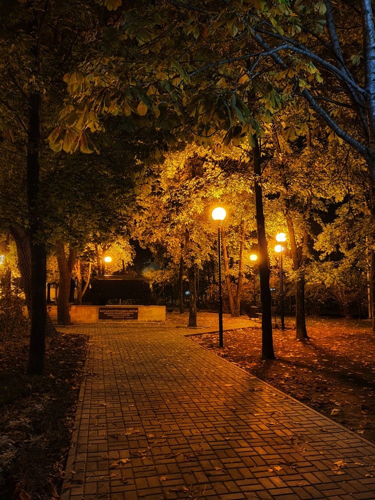 Переулки молчат