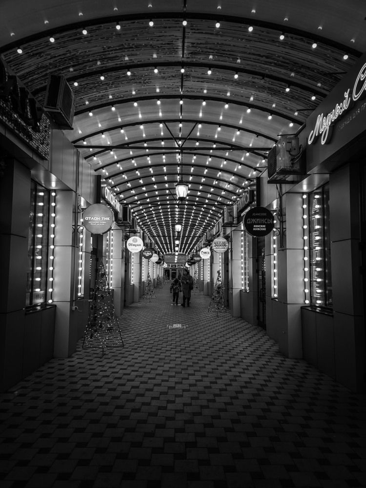 Манящие огни / Beckoning Lights