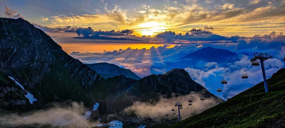 Последние лучи уходящего дня