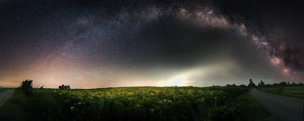 The summer Milky way arch
