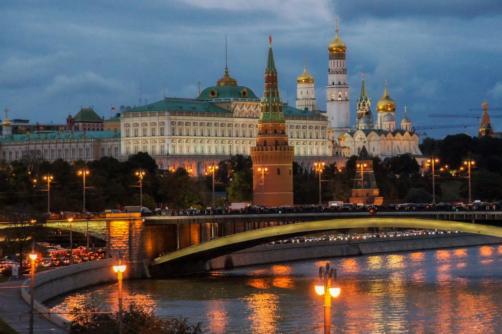 Москва. Вид с Патриаршего моста